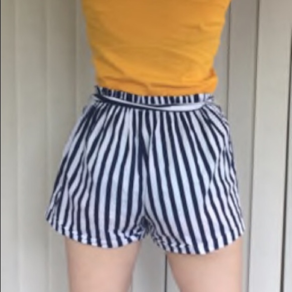 Striped Tie Waist Boho Shorts Navy White - Picture 5 of 6